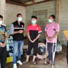 LINE_ALBUM__2565_220704_2